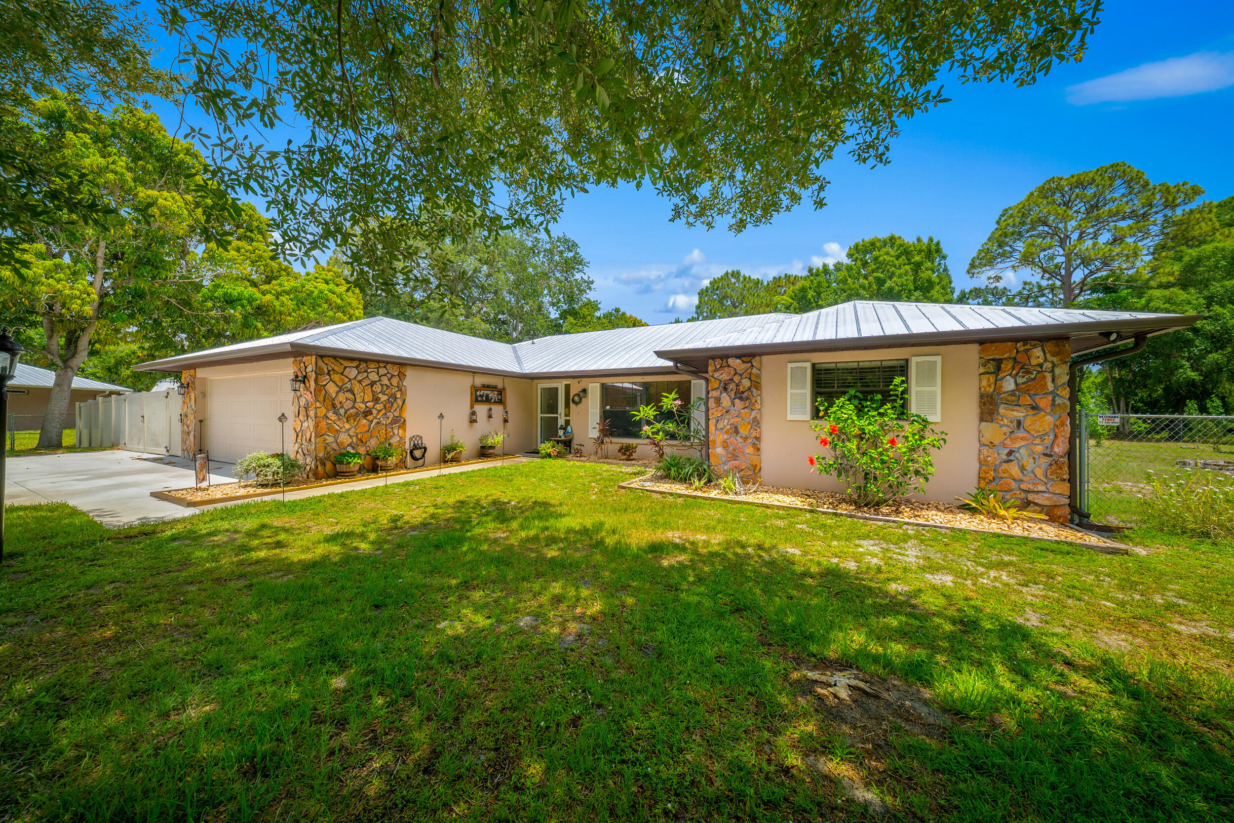 6008 Roland Court Fort Pierce, FL 34951 - Photo 44 of 45 4_dsc01012