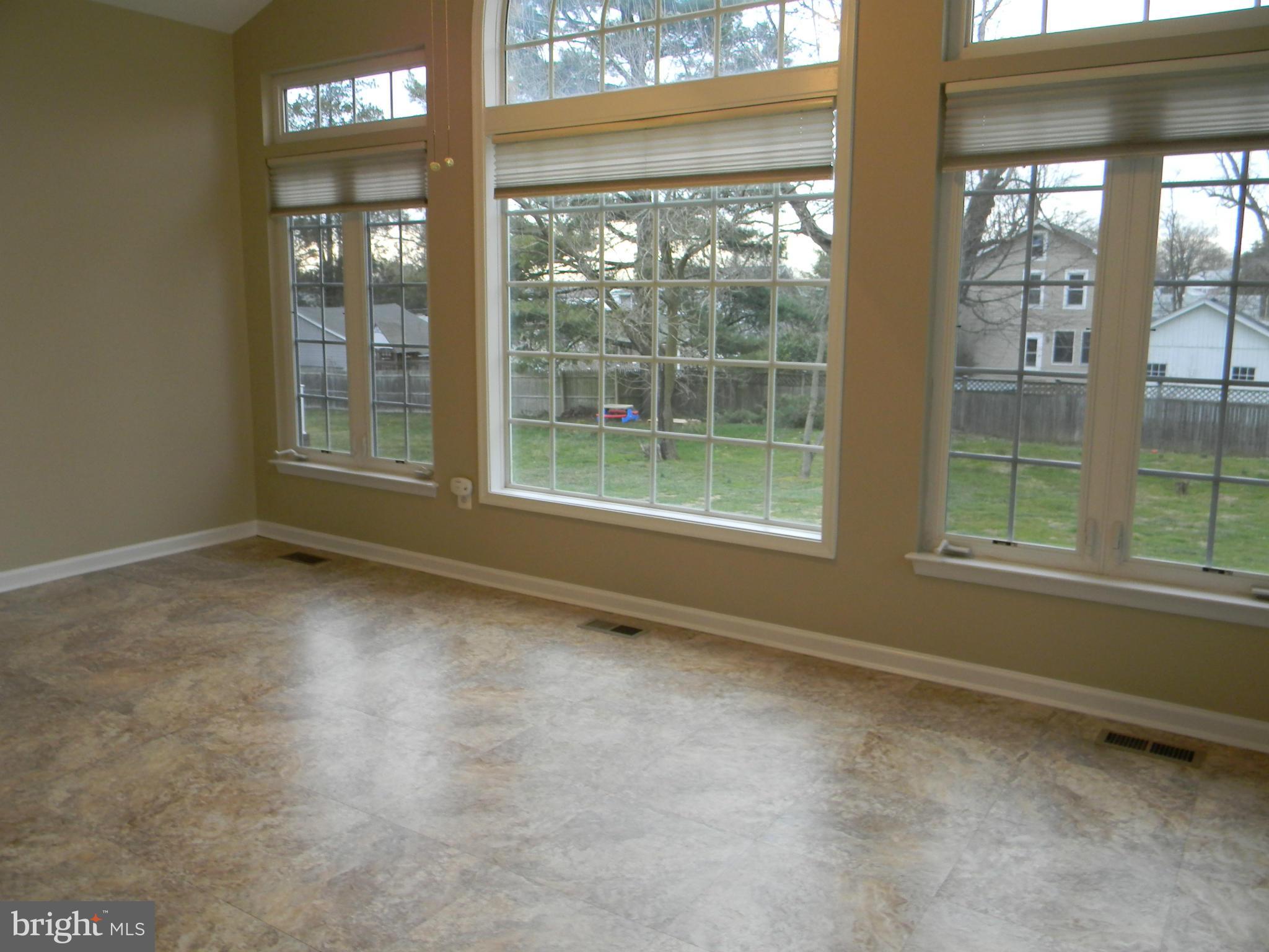 102 Douglass Court Rising Sun, MD 21911 - Photo 8 of 28 Interior (General) breakfast room
