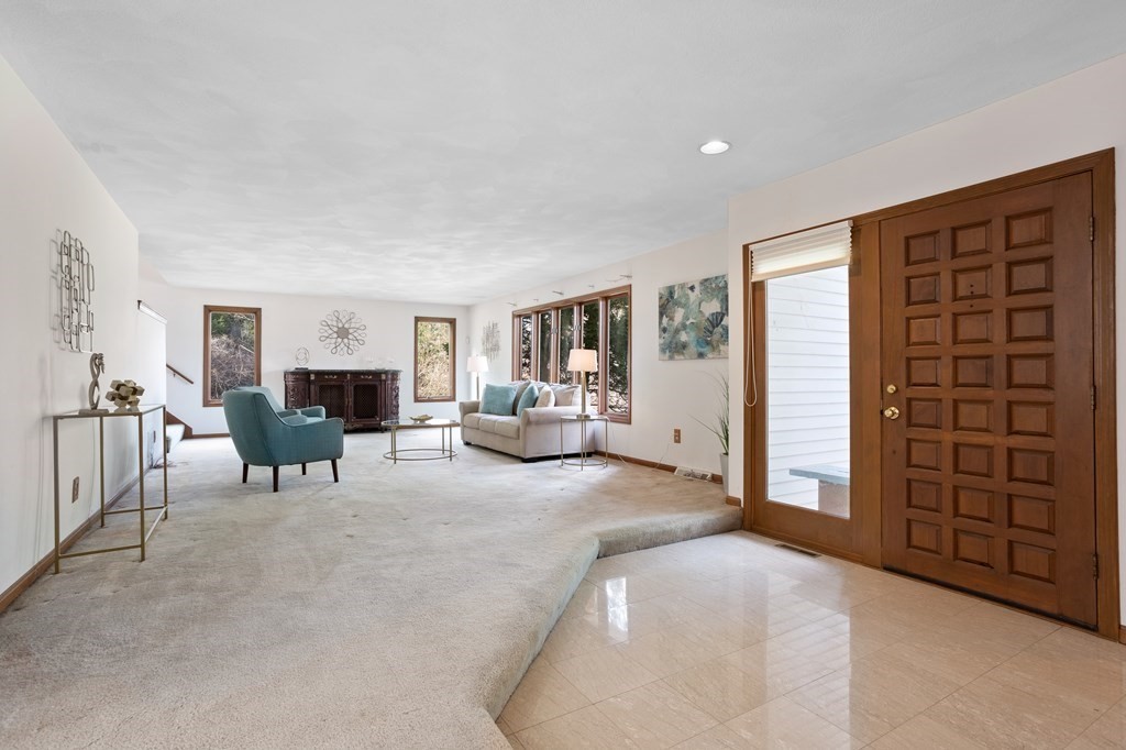 1196 North Road Carlisle, MA 01741 - Photo 8 of 42 Gallery Image 8