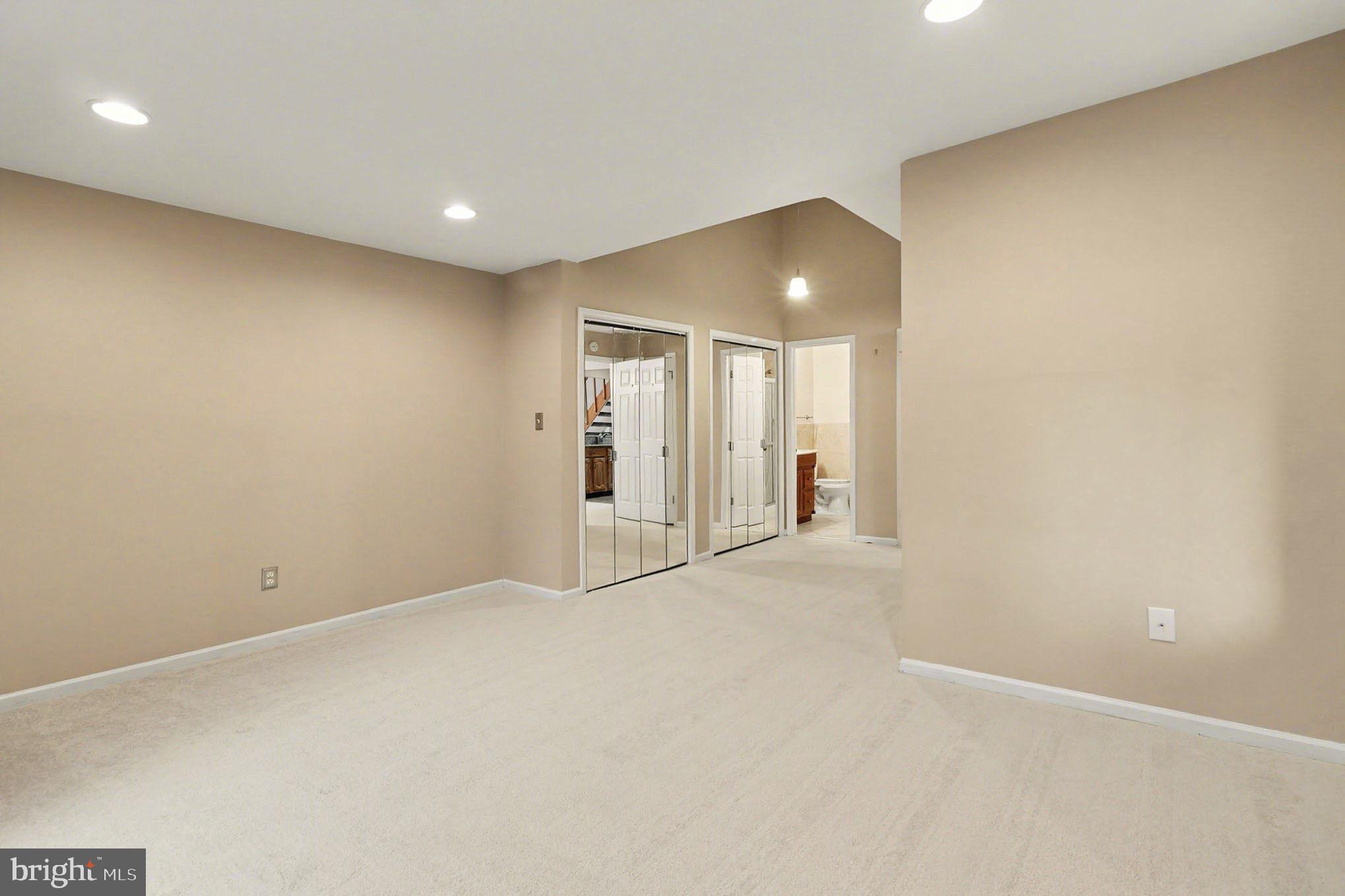 910 Mountainview Drive, Unit 910 Chesterbrook, PA 19087 - Photo 13 of 27 a view of an empty room