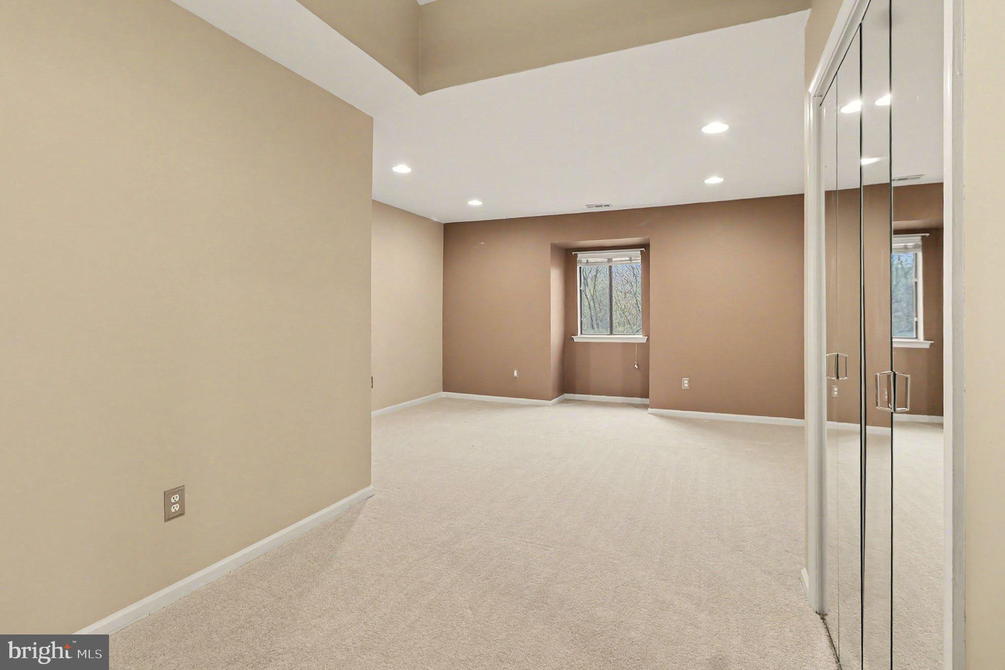 910 Mountainview Drive, Unit 910 Chesterbrook, PA 19087 - Photo 15 of 27 a view of an empty room