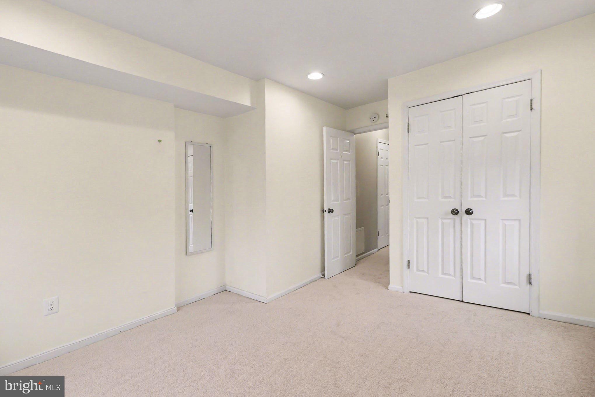 910 Mountainview Drive, Unit 910 Chesterbrook, PA 19087 - Photo 18 of 27 a view of an empty room