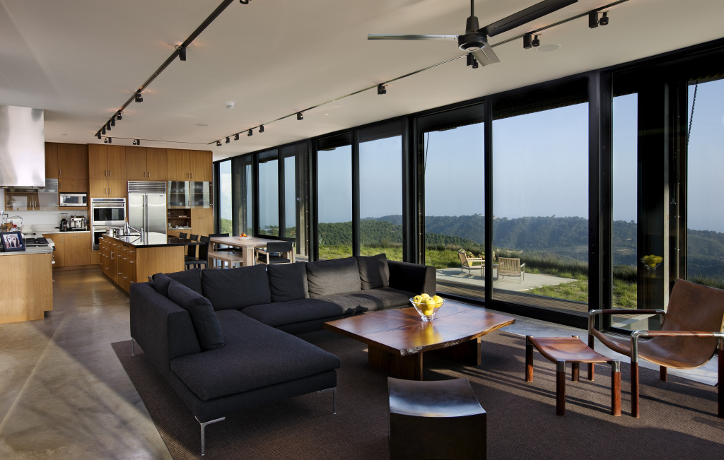 896 Toro Canyon Road Montecito, CA 93108 - Photo 6 of 9 Living Room