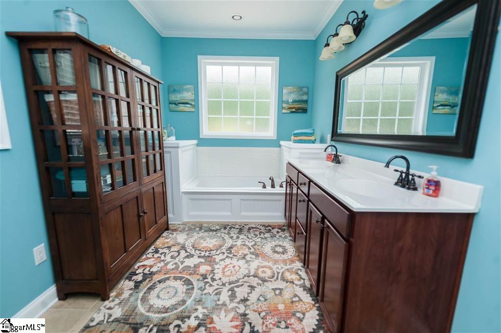 100 Battery Point Circle Simpsonville, SC 29681 - Photo 34 of 34 Gallery Image 34