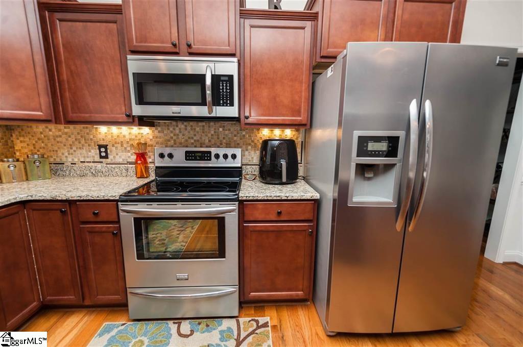 100 Battery Point Circle Simpsonville, SC 29681 - Photo 10 of 34 Gallery Image 10
