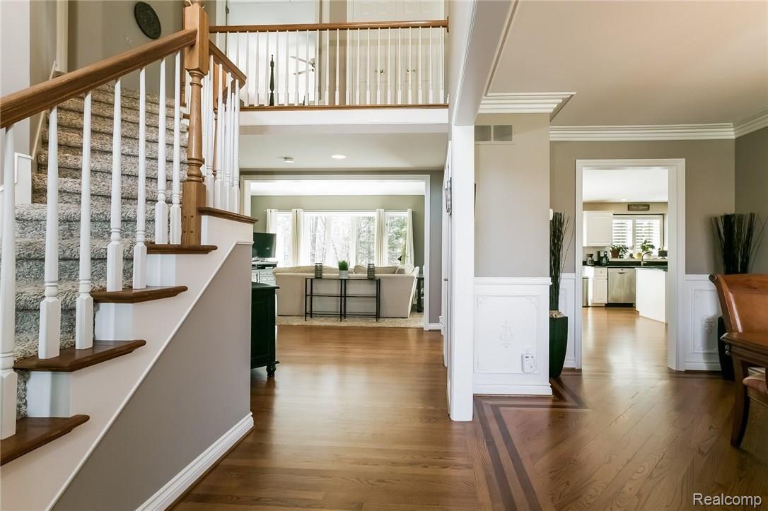 1622 Chase Drive Rochester, MI 48307 - Photo 5 of 55 005-2621757-medium.jpg