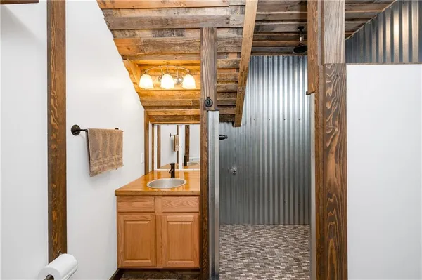 $613,999 | 209 Channing Lane, Fenelton, PA 16034