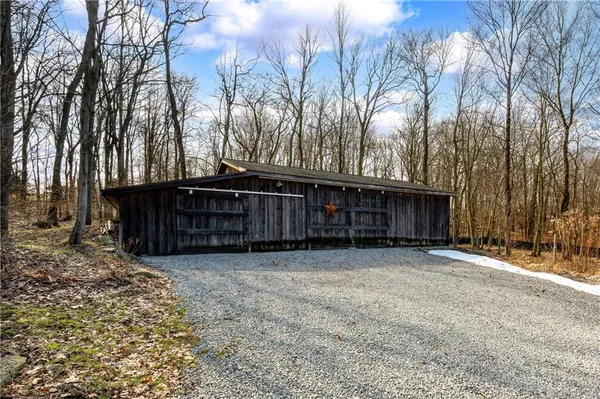 $613,999 | 209 Channing Lane, Fenelton, PA 16034