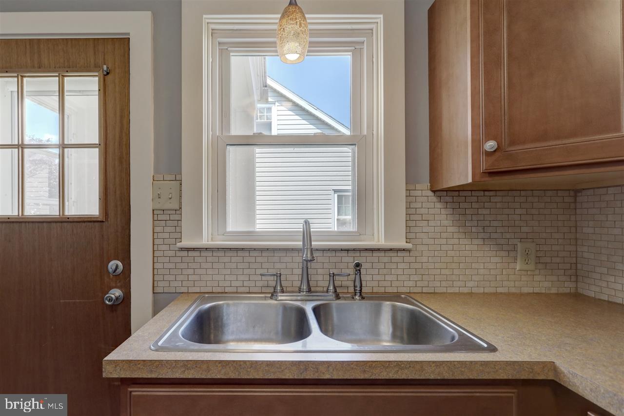 8 Monroe Street Hanover, PA 17331 - Photo 13 of 36 Gallery Image 13