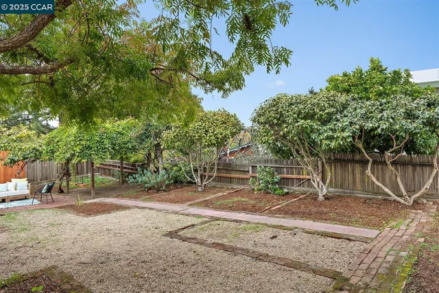 $899,000 | 978 Peralta Avenue, Albany, CA 94706