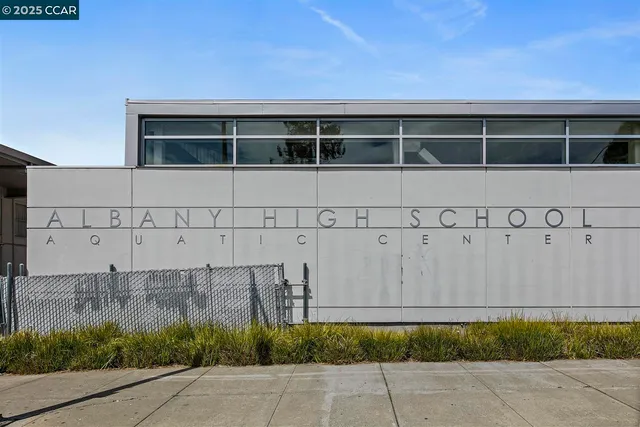 $899,000 | 978 Peralta Avenue, Albany, CA 94706