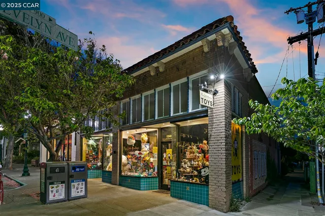 $899,000 | 978 Peralta Avenue, Albany, CA 94706