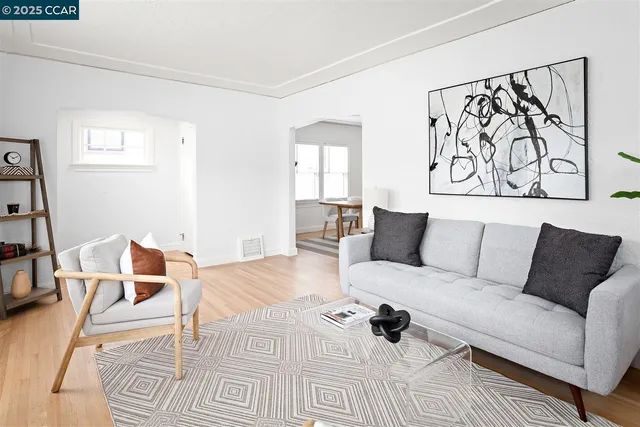 $899,000 | 978 Peralta Avenue, Albany, CA 94706