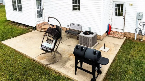 $365,000 | 124 Wexford Street, Staunton, VA 24401