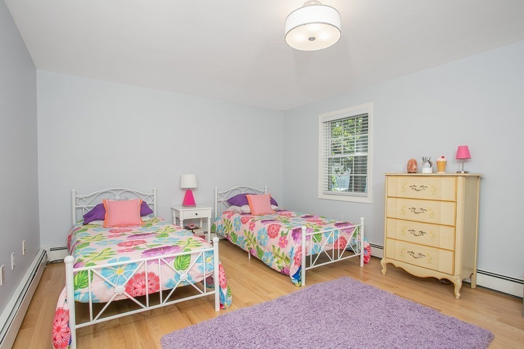 103 County Road Reading, MA 01867 - Photo 20 of 39 Gallery Image 20
