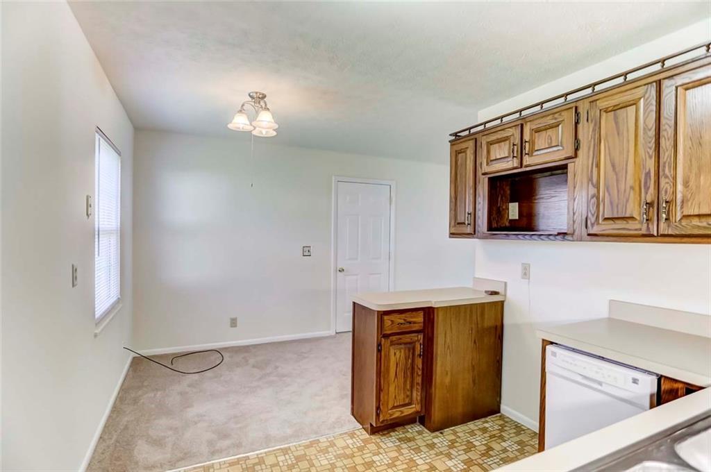 426 Knickerbocker Avenue Springfield, OH 45506 - Photo 12 of 28 Gallery Image 12