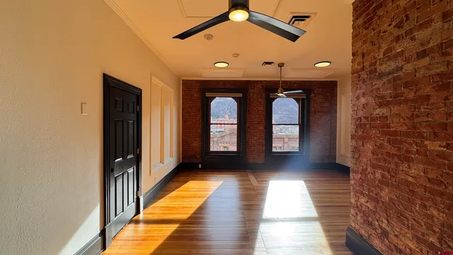 $1,125 | 813 Main Avenue, Unit 307, Durango, CO 81301