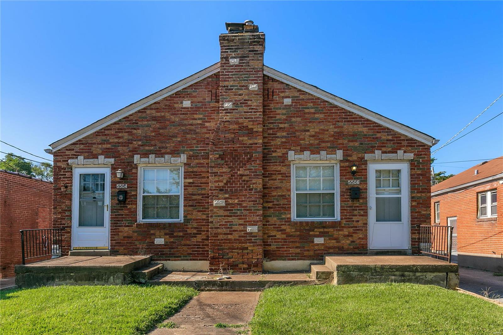 5504 Heege Road St. Louis, MO 63123 - Photo 2 of 19 Gallery Image 2