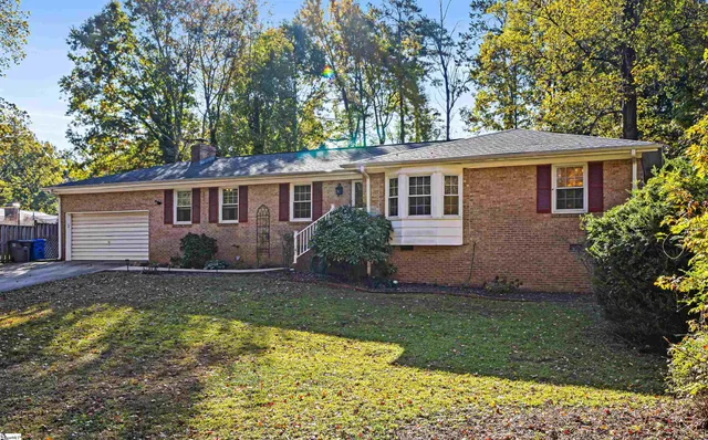 $367,000 | 605 West Lee Road, Greenville, SC 29615