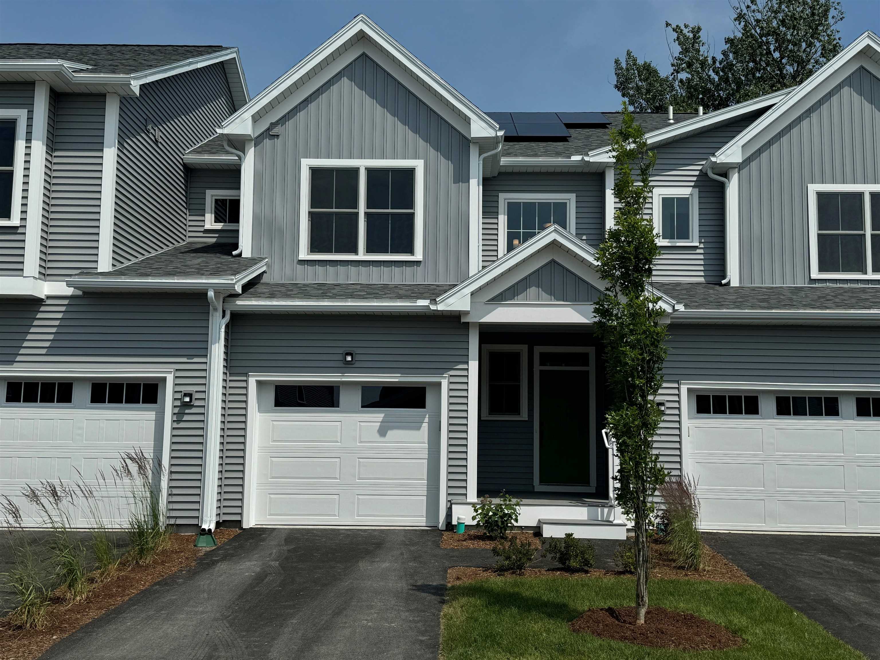 311 Old Farm Road South Burlington, VT 05403 - Photo 1 of 17 Gallery Image 1