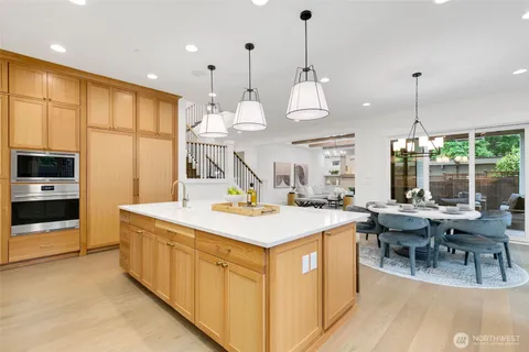 $3,599,950 | 4526 89th Avenue Southeast, Mercer Island, WA 98040