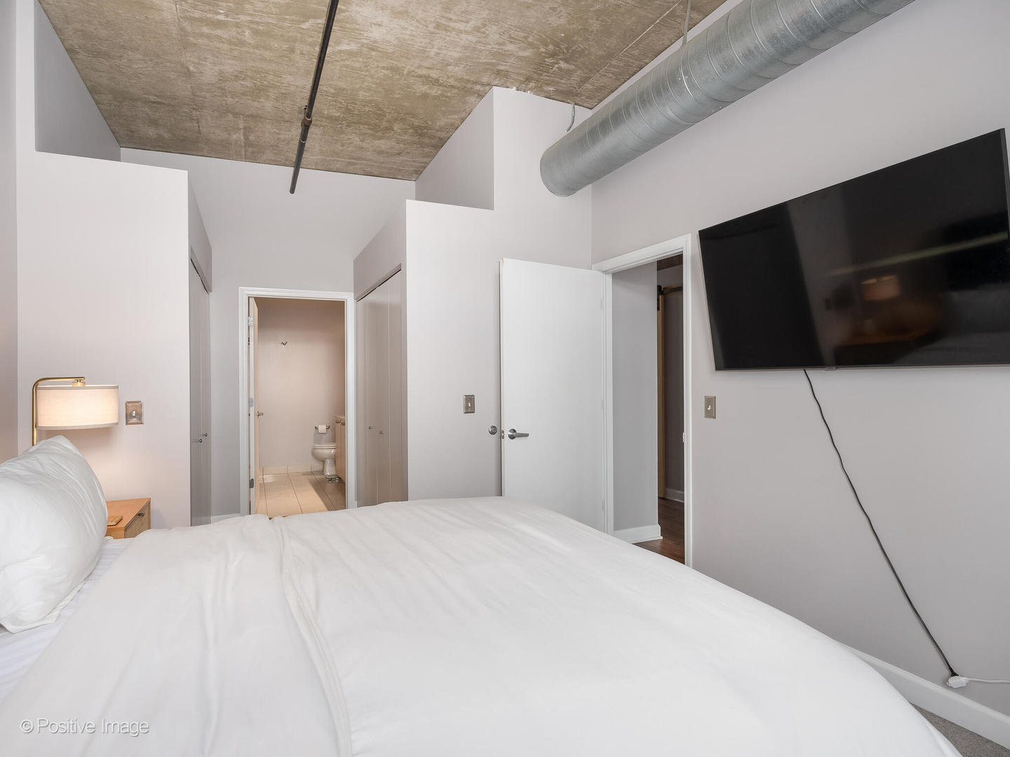 111 South Morgan Street, Unit 905 Chicago, IL 60607 - Photo 22 of 23 Gallery Image 22