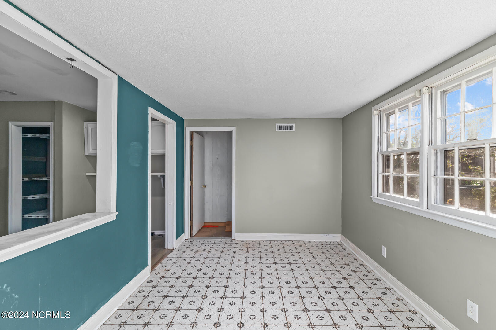 411 Houston Road Jacksonville, NC 28540 - Photo 13 of 31 18