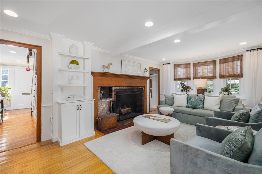 15 Division Street Warwick, RI 02818 - Photo 21 of 50