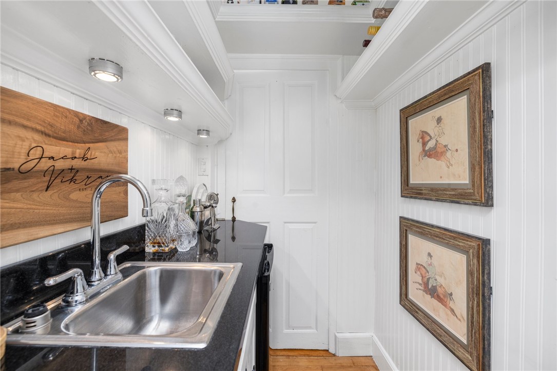 15 Division Street Warwick, RI 02818 - Photo 22 of 50