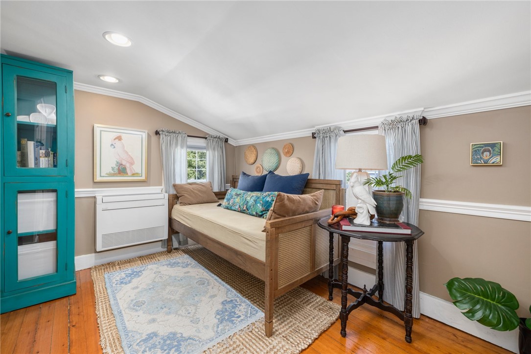 15 Division Street Warwick, RI 02818 - Photo 37 of 50