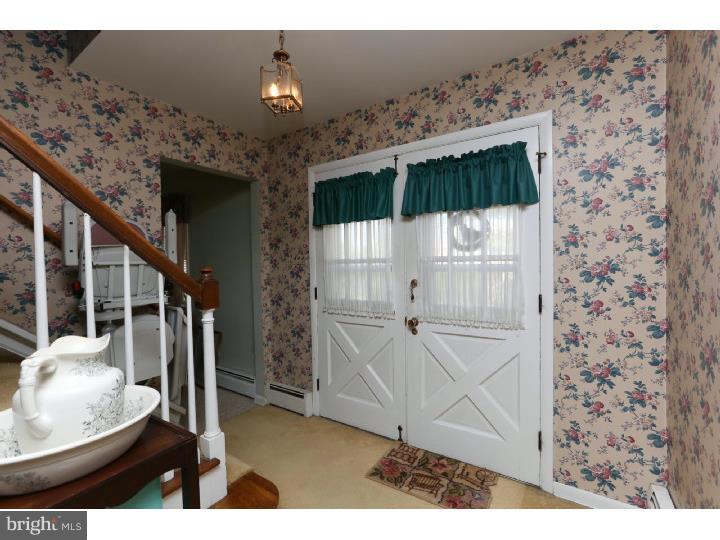 1594 County Line Road Huntingdon Valley, PA 19006 - Photo 14 of 25 Gallery Image 14