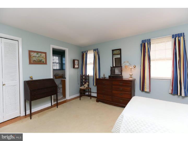1594 County Line Road Huntingdon Valley, PA 19006 - Photo 16 of 25 Master Bedroom