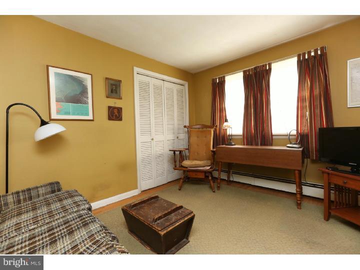 1594 County Line Road Huntingdon Valley, PA 19006 - Photo 20 of 25 Bedroom 4
