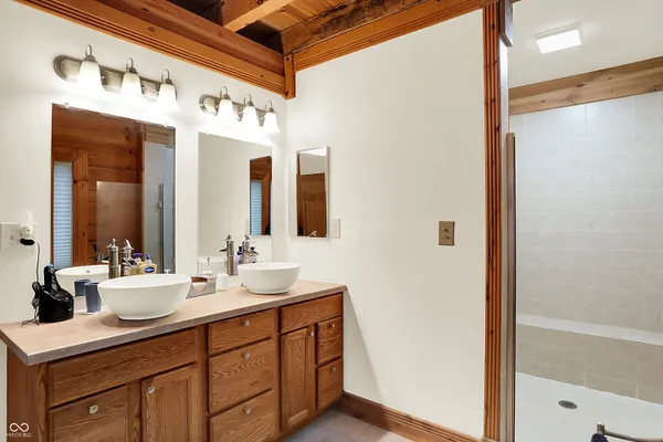 $795,000 | 1947 West 1100 North, Knightstown, IN 46148