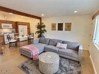 $1,300 | 9202 North 6th Street, Unit 3, Phoenix, AZ 85020