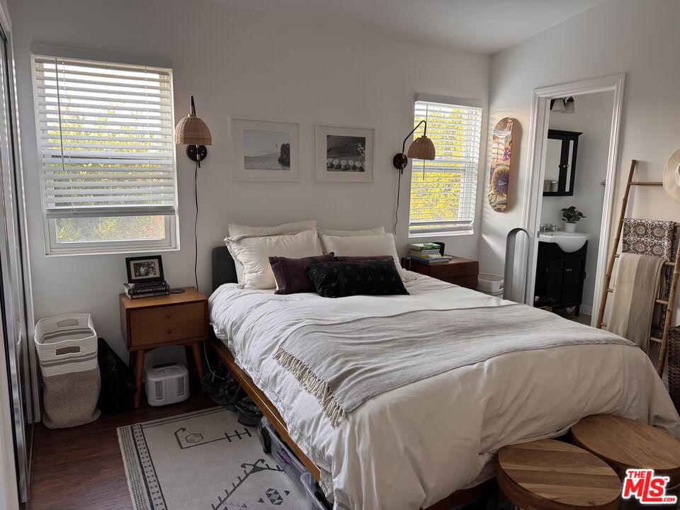 2639 6th Street Santa Monica, CA 90405 - Photo 12 of 22 a bedroom with a bed and a window