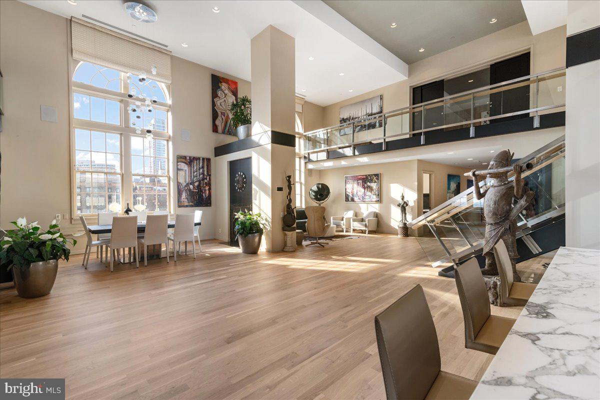 1601 Locust Street, Unit PH1 Philadelphia, PA 19102 - Photo 23 of 55