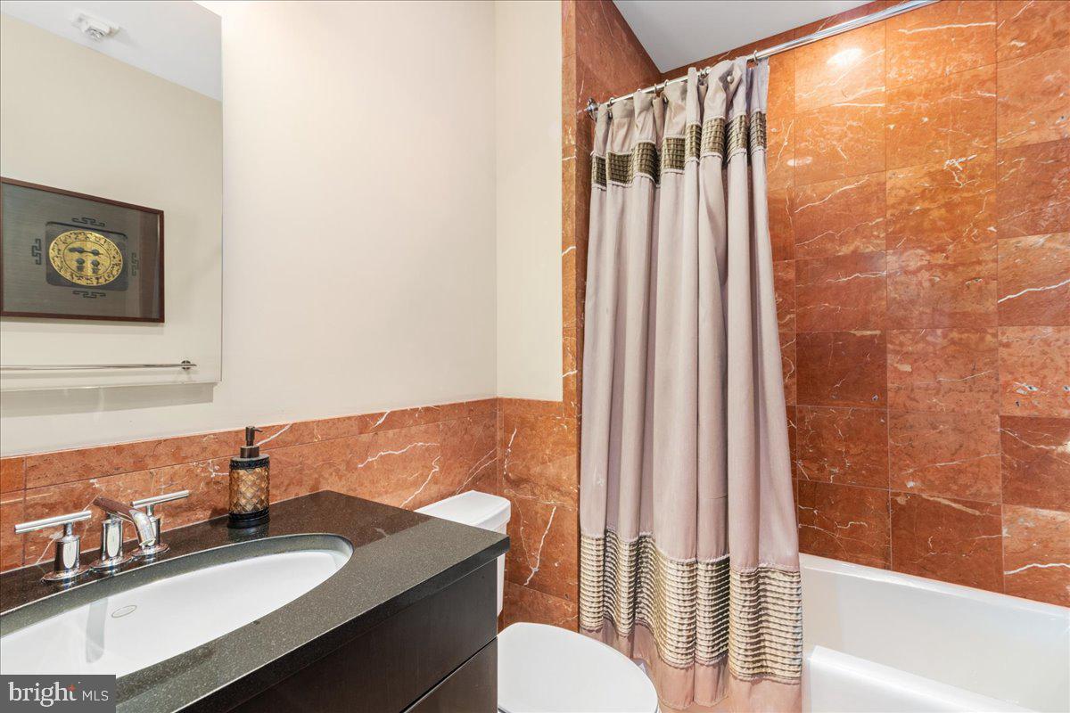 1601 Locust Street, Unit PH1 Philadelphia, PA 19102 - Photo 42 of 55 Guest Bathroom 1