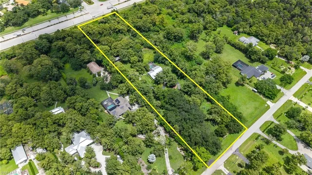 a picture of city view