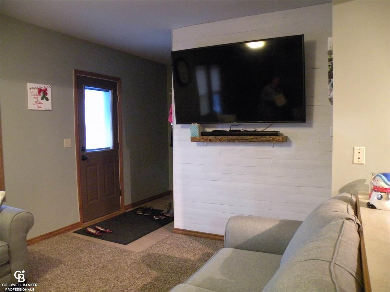 13174 Jeddo Road Yale, MI 48097 - Photo 6 of 25 31366616-5.JPG