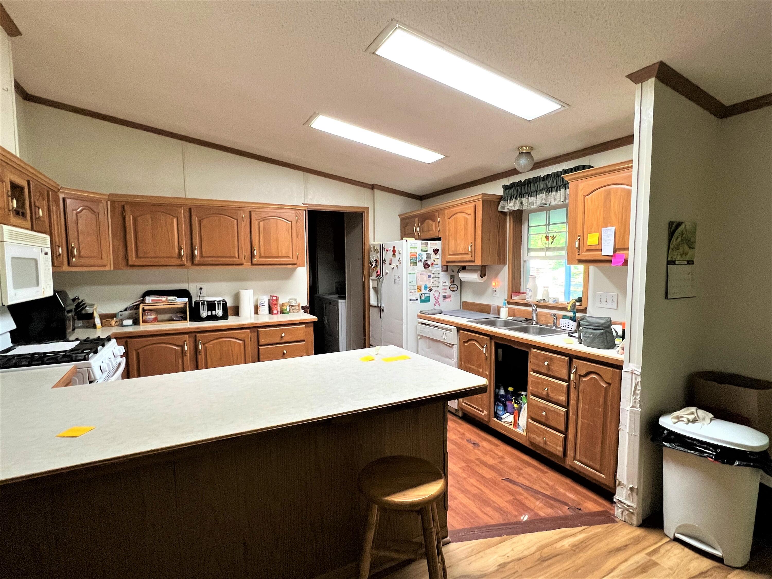 15400 Hebron Mail Route Cheboygan, MI 49721 - Photo 12 of 41 Gallery Image 12