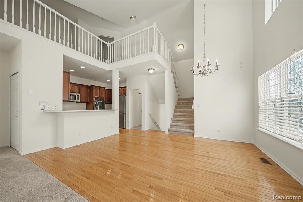 638 West Bluff Court, Unit 31 Rochester Hills, MI 48307 - Photo 23 of 49