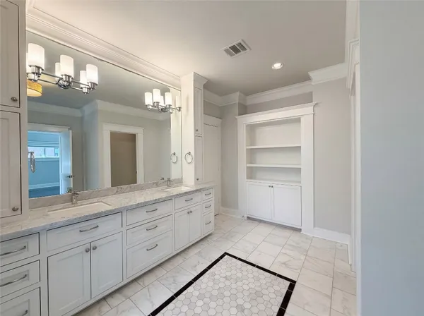 $1,455,000 | 3910 Childress Street, Houston, TX 77005