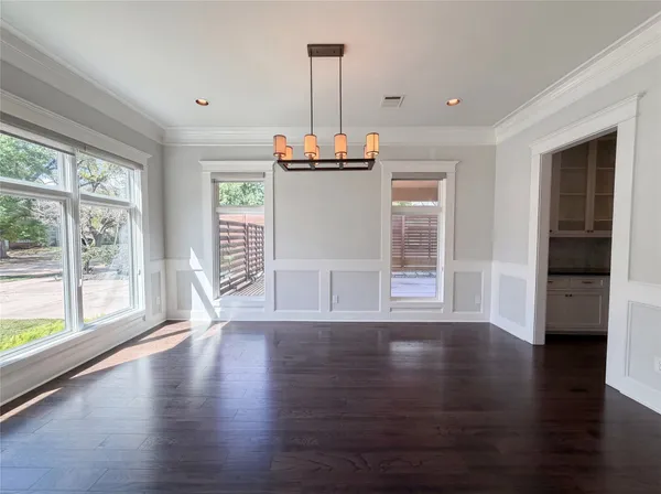 $1,455,000 | 3910 Childress Street, Houston, TX 77005