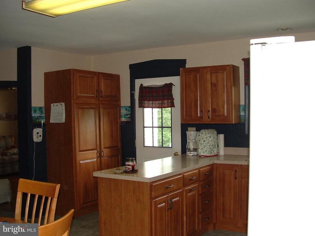 641 West Brubaker Valley Road Lititz, PA 17543 - Photo 7 of 17