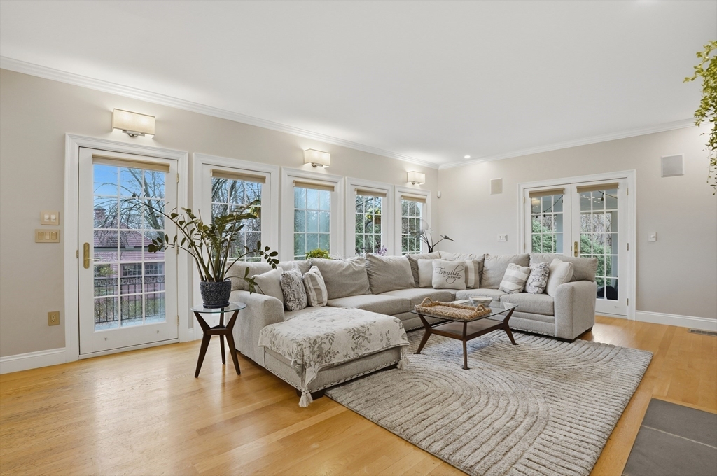 531 Salisbury Street Worcester, MA 01609 - Photo 11 of 42 a living room with furniture and a wooden floor