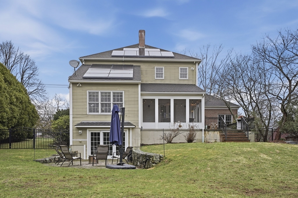 531 Salisbury Street Worcester, MA 01609 - Photo 40 of 42 a front view of a house with a yard