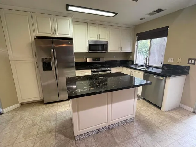 $949,900 | 909 Norella Street, Chula Vista, CA 91910