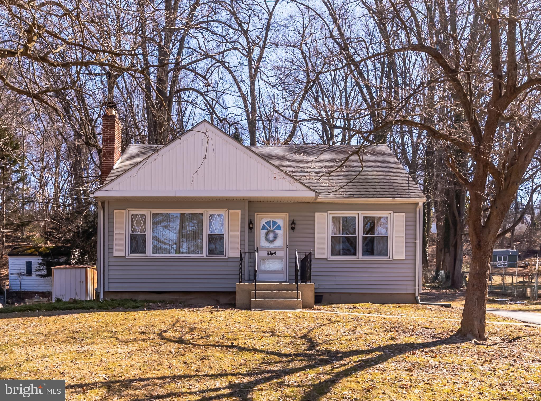 529 Glendale Road Havertown, PA 19083 - Photo 1 of 17 Gallery Image 1