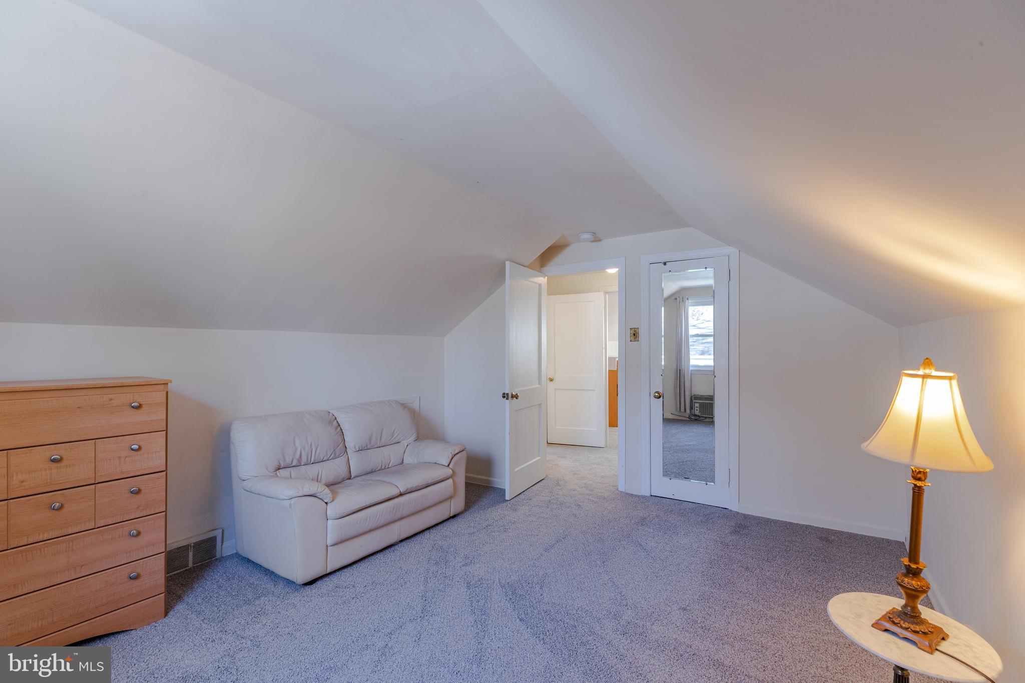529 Glendale Road Havertown, PA 19083 - Photo 13 of 17 Gallery Image 13